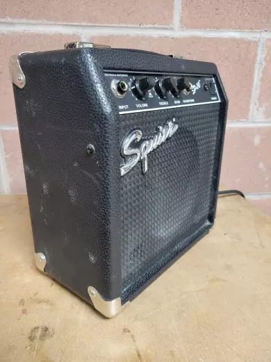 SQUIER SP-10 2